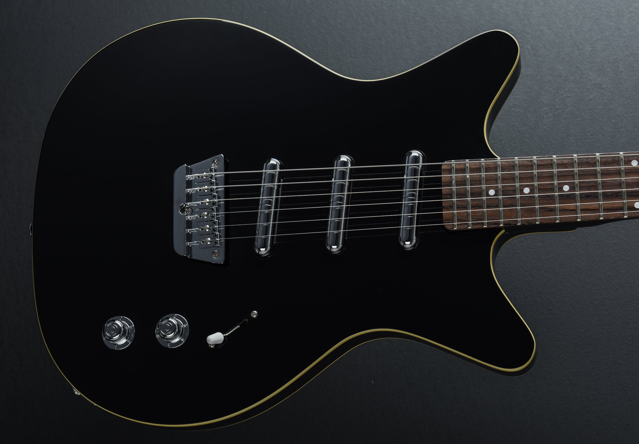 ギター Danelectro DJ-15 Danelectro DJ-15 Chicken Salad Vibrato Mini - Tonebox.com