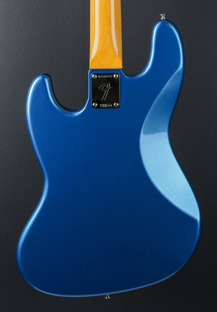 American Vintage II 1966 Jazz Bass - Lake Placid Blue