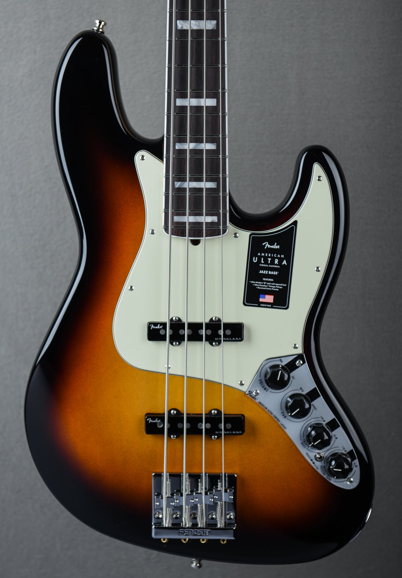 American Ultra Jazz Bass - Ultraburst w/Rosewood