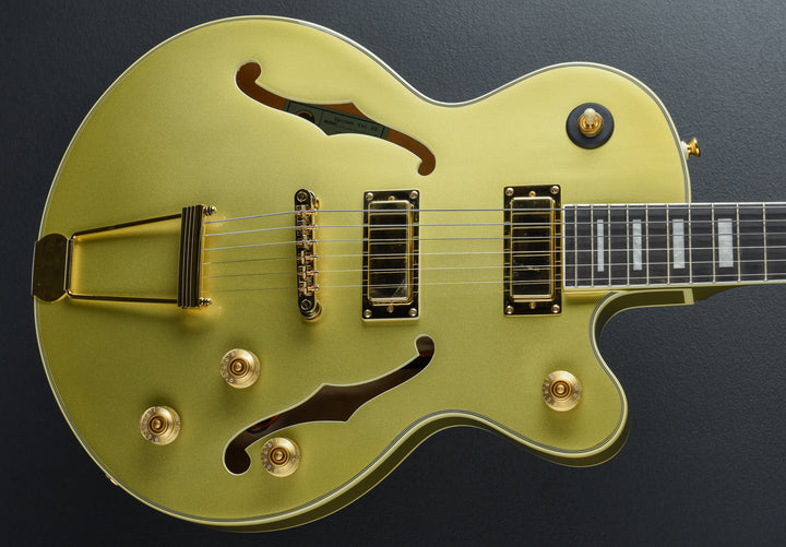 UpTown Kat ES - Topaz Gold Metallic
