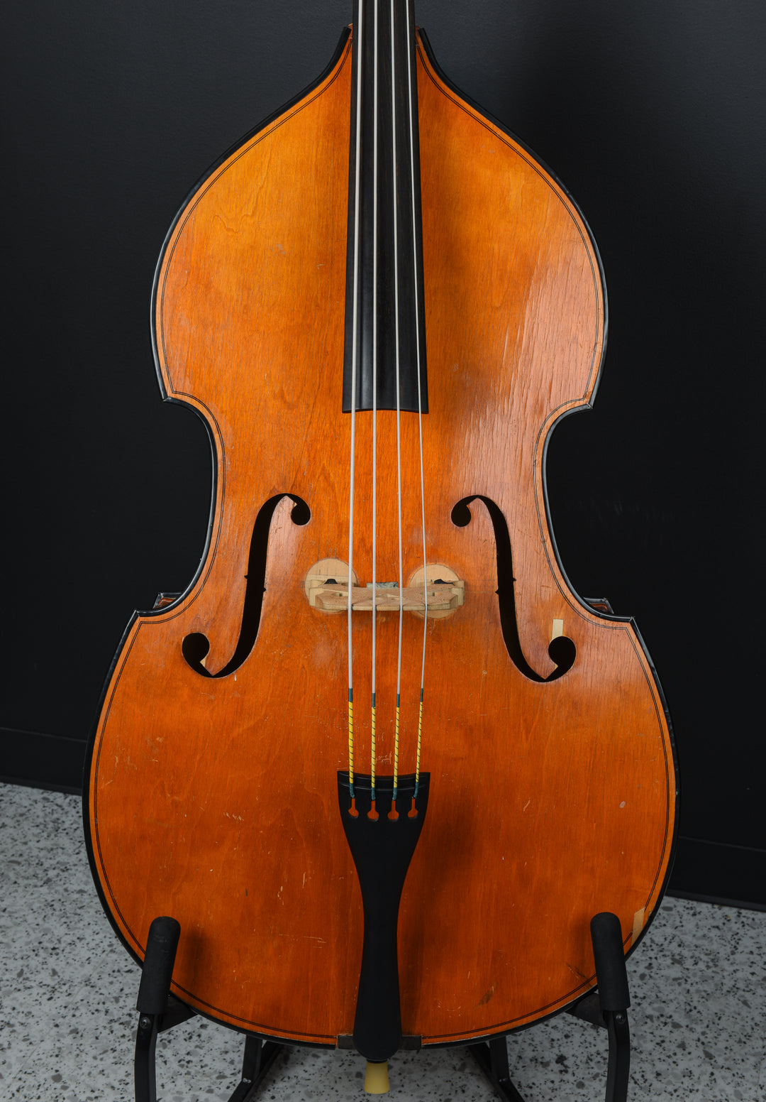 Model 4057 3/4 Size Upright Bass &