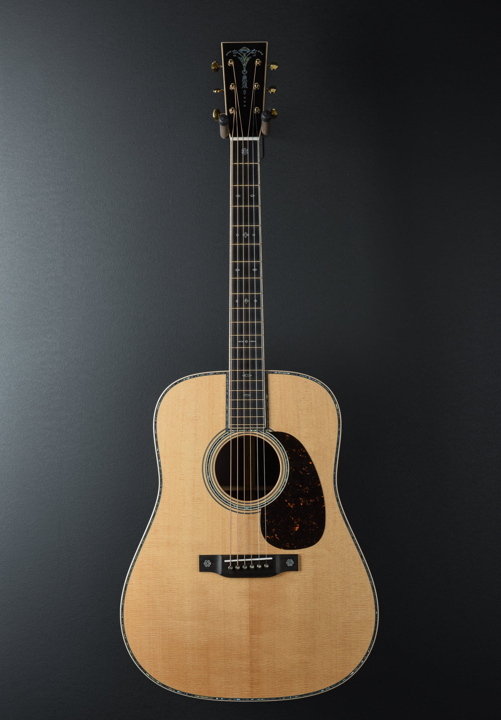 D-42 Modern Deluxe – Dave's Guitar Shop