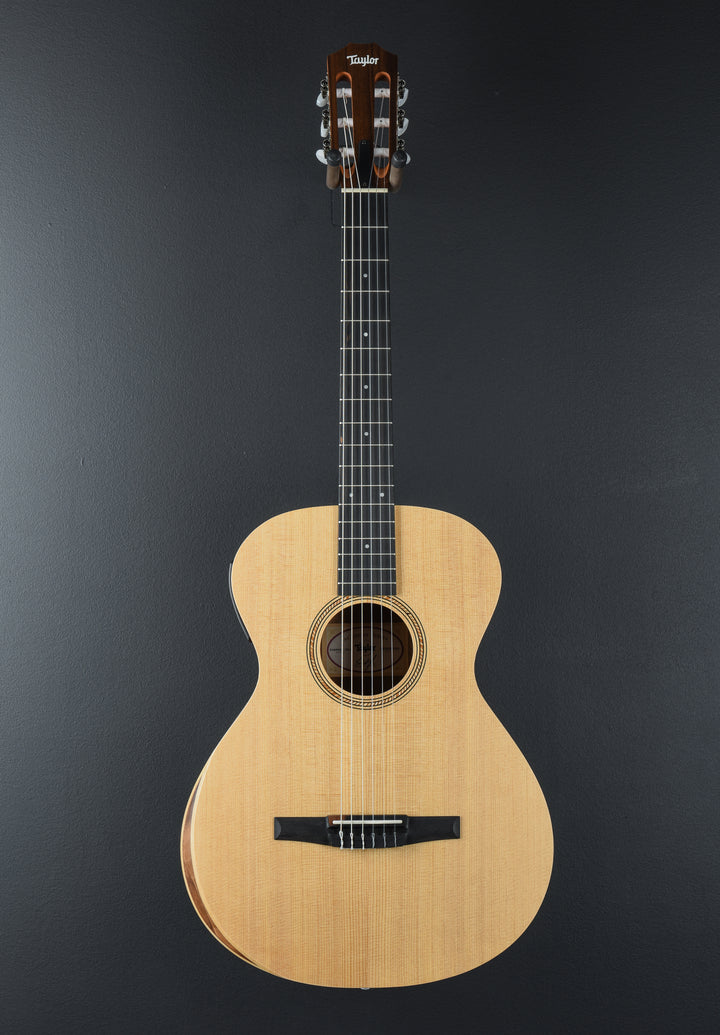 USED Academy 12E-N &