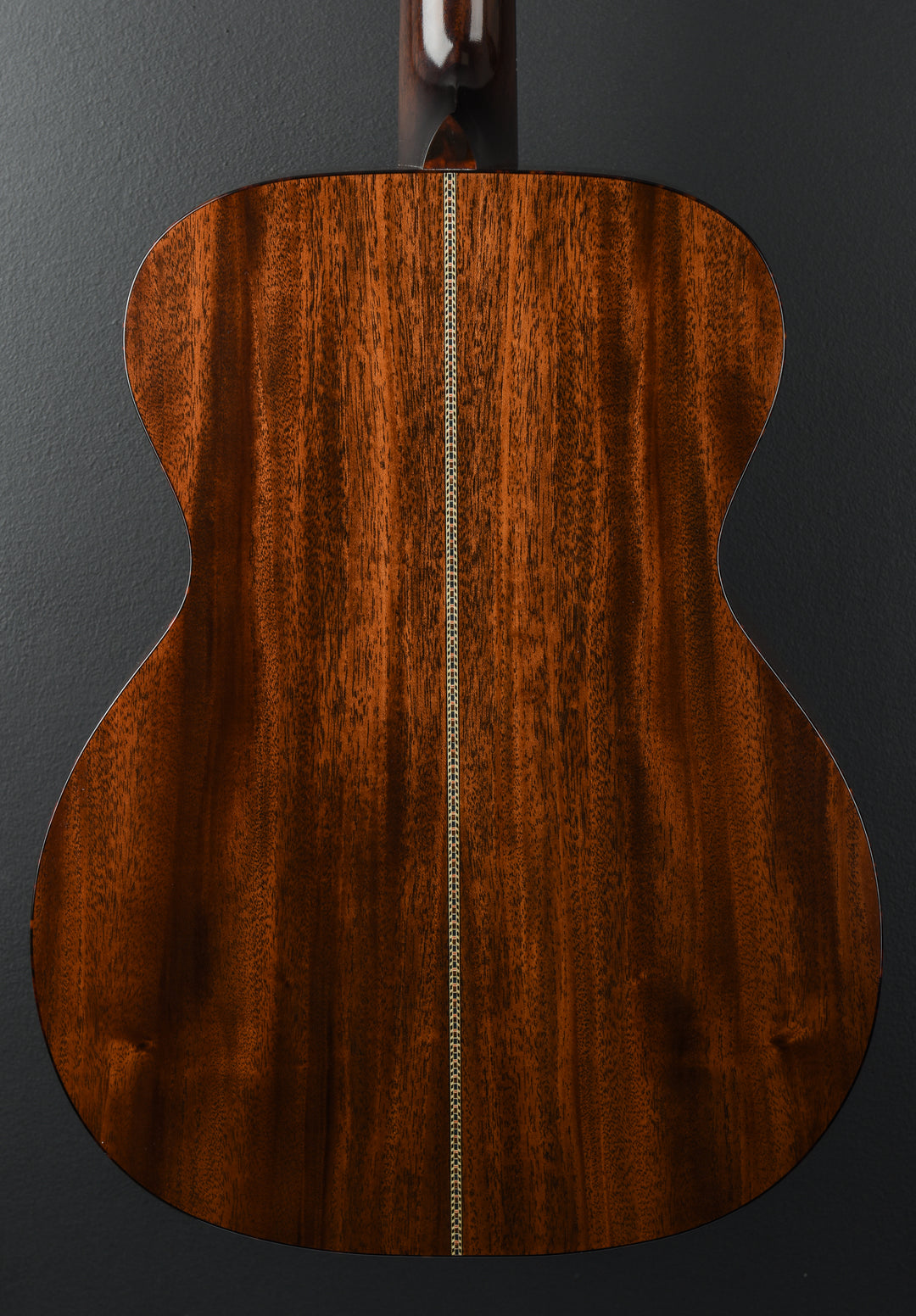 Deep Body OM, AA Sitka Spruce/Mahogany