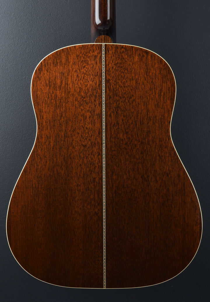 Sloped Shoulder Dreadnought, AA Sitka Spruce/Mahogany