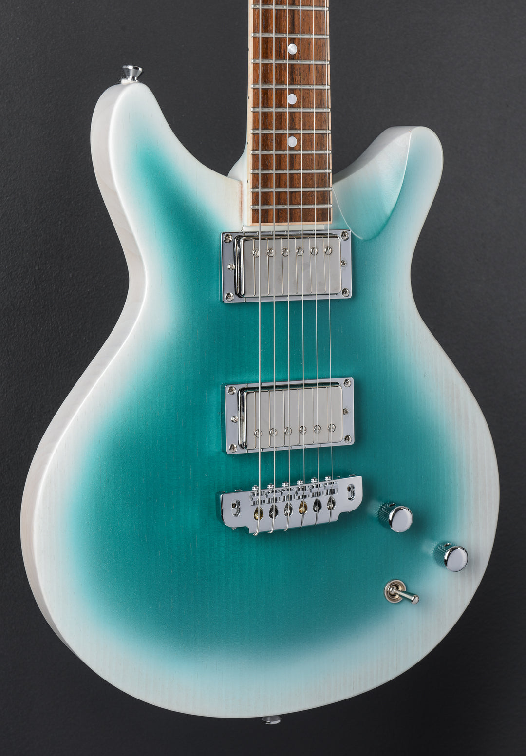 DC - White/Forest Green Burst