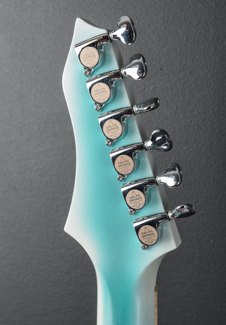 DC - White/Forest Green Burst