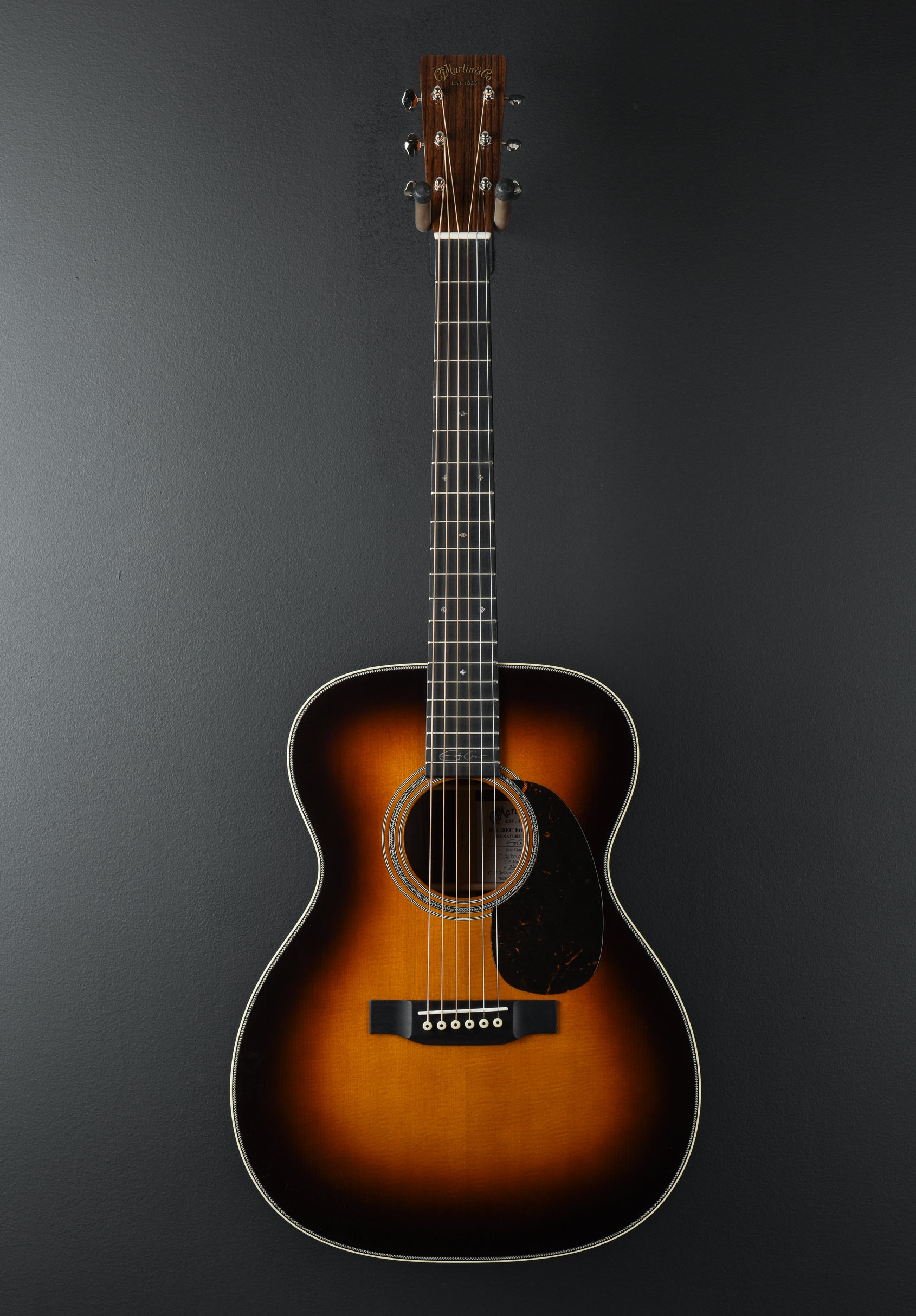 000-28EC Eric Clapton Sunburst – Dave's Guitar Shop
