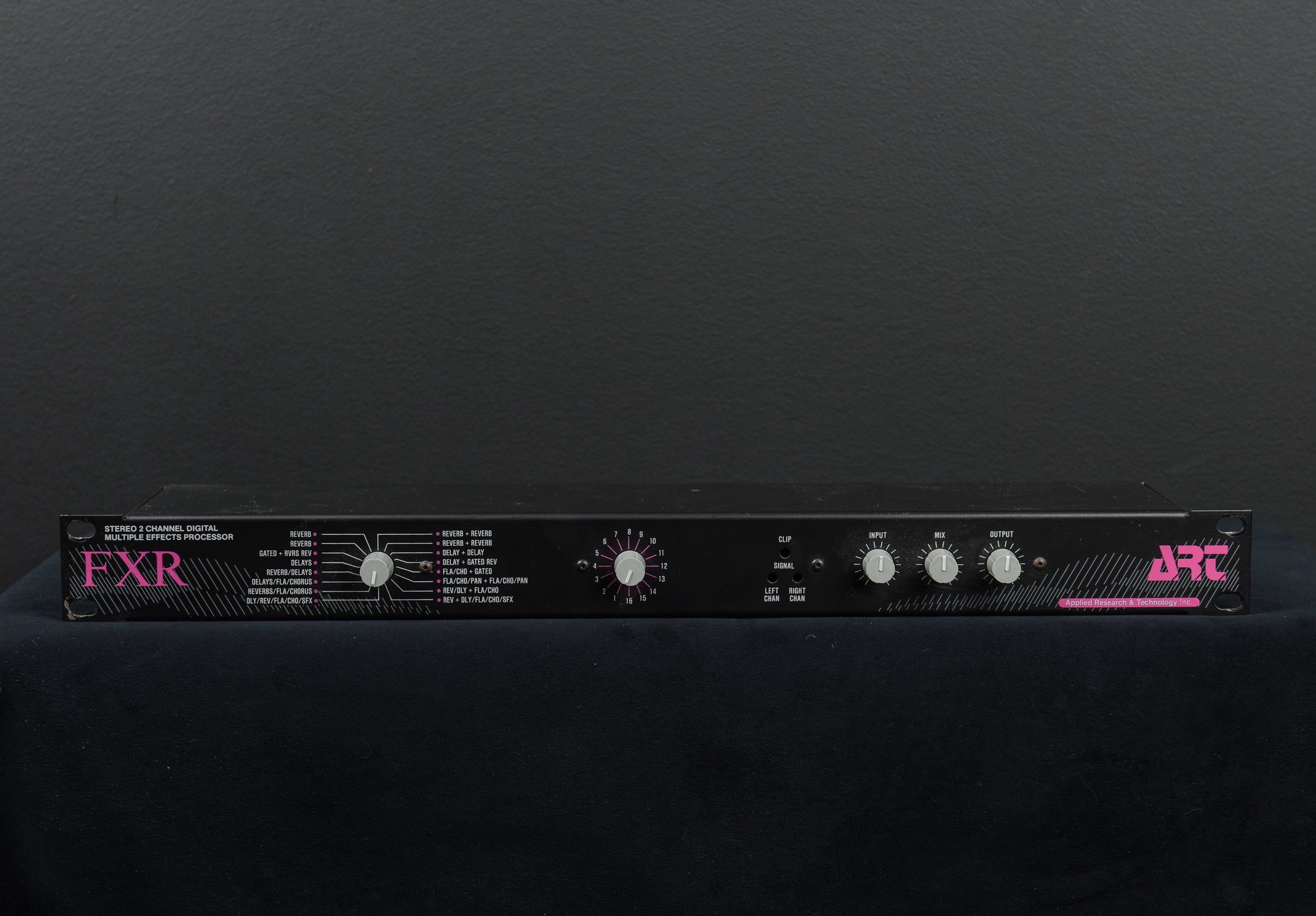 FXR Model 423 Stereo Multi-Effects Processor, Recent – Dave's Guitar Shop