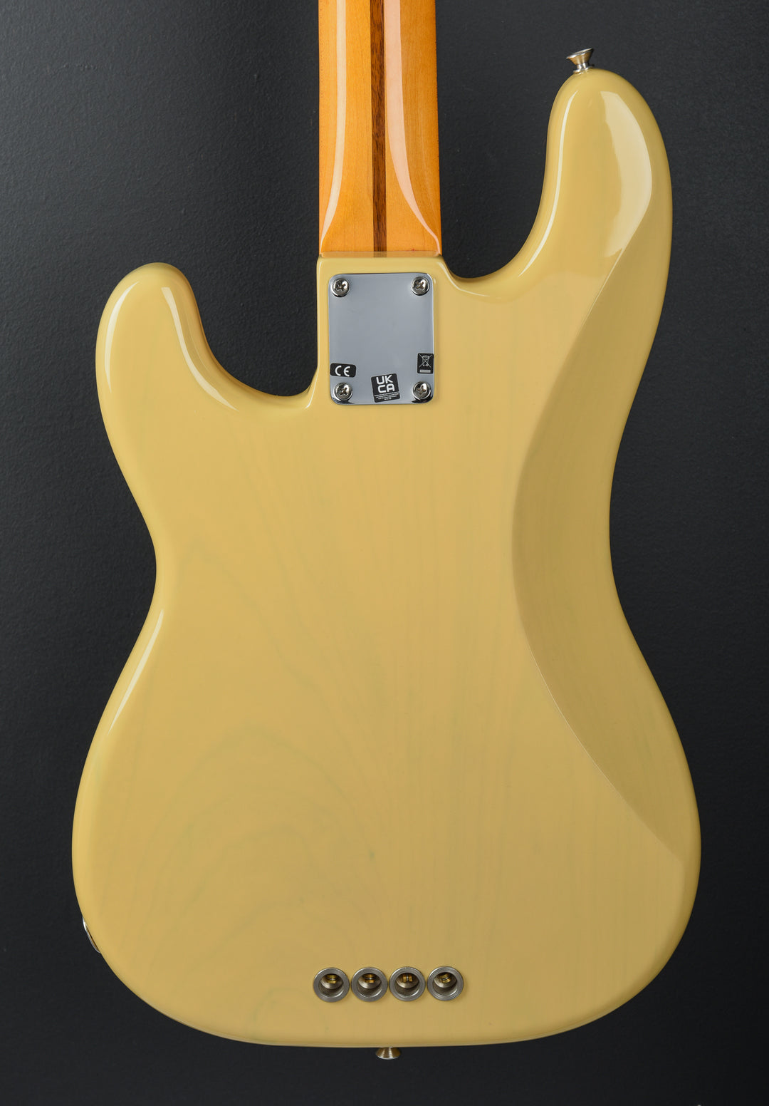 USED '54 AV II P Bass '23