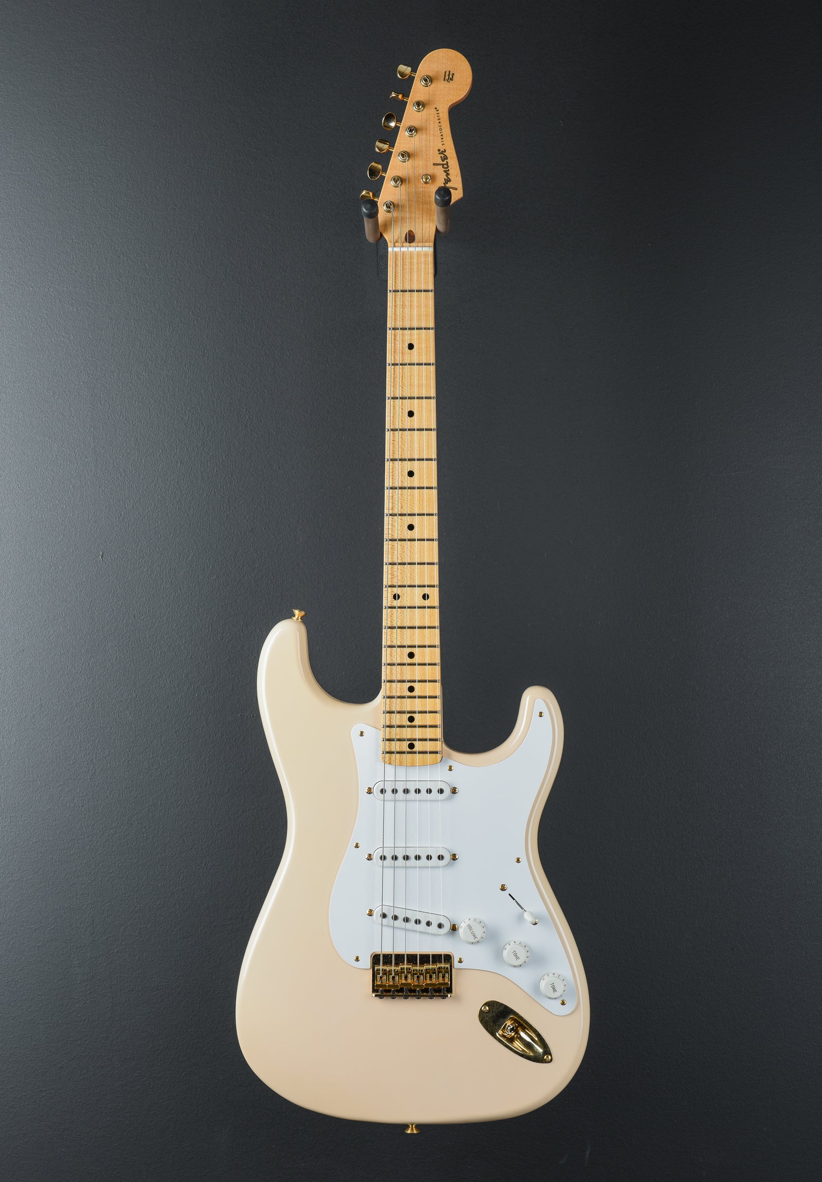 Used Limited Edition 1954 Hardtail Stratocaster DLX Closet Classic