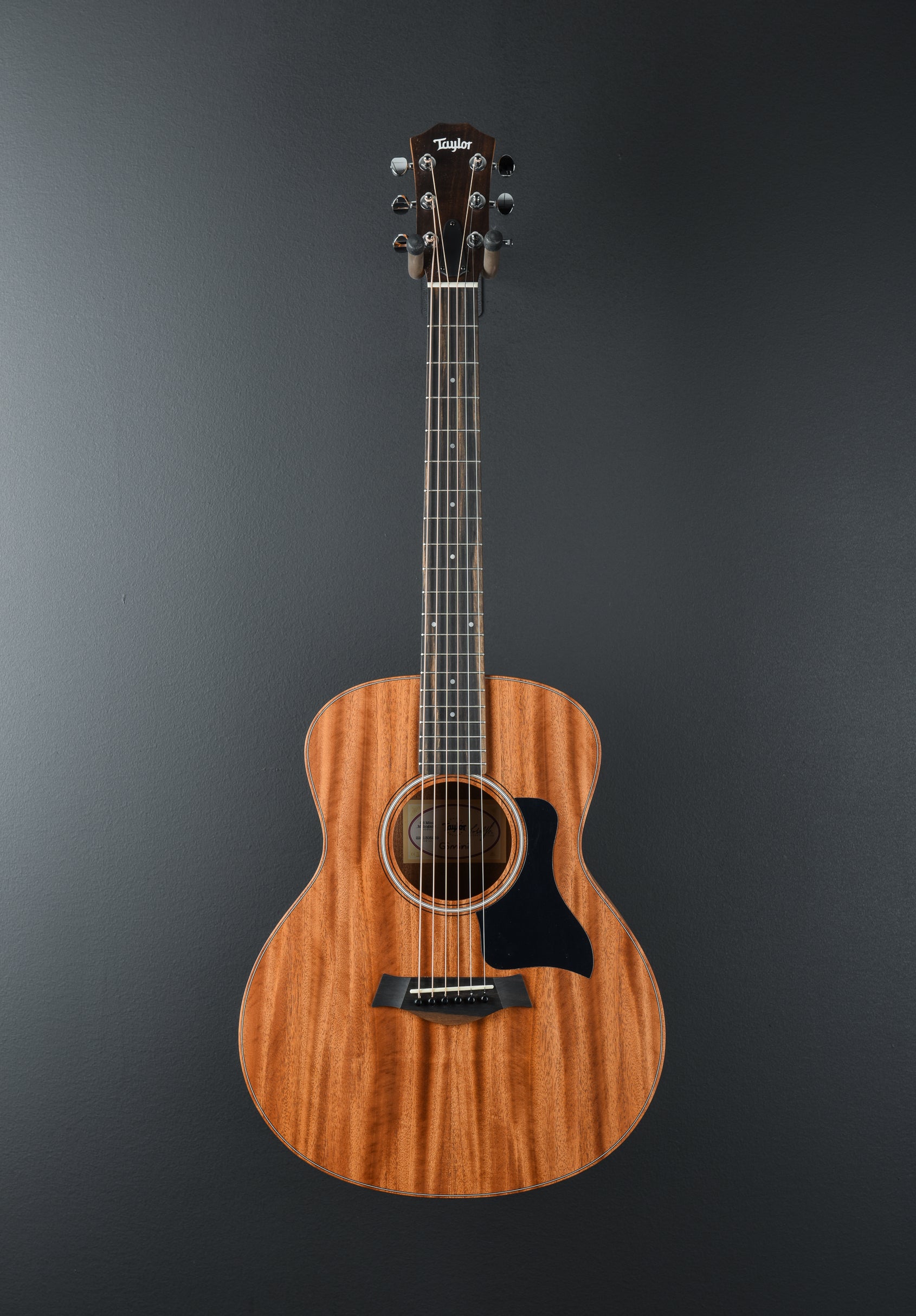 Amazon.com: Taylor GS Mini Mahogany GS Mini Acoustic Guitar