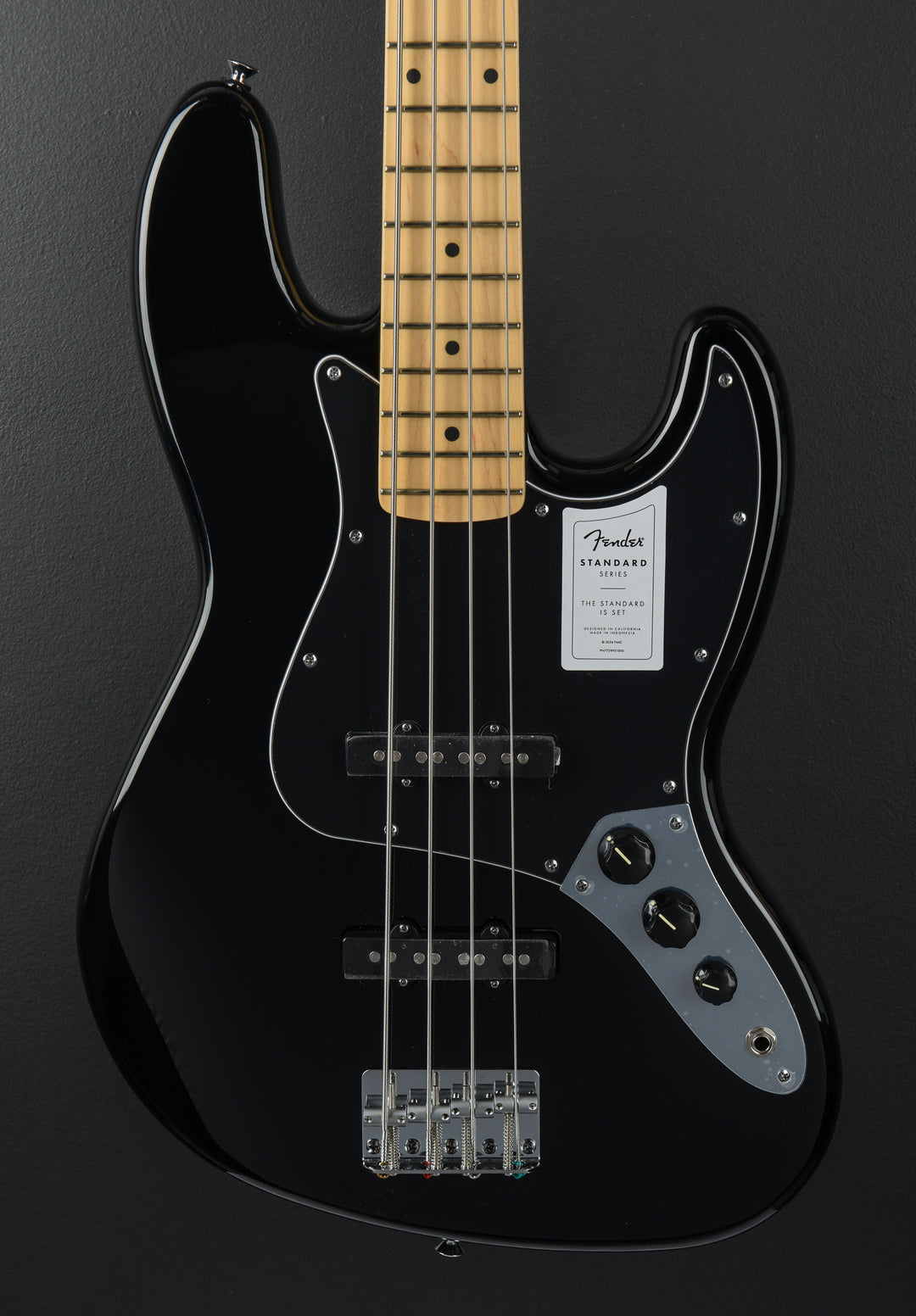 Standard Jazz Bass - Black w/Maple