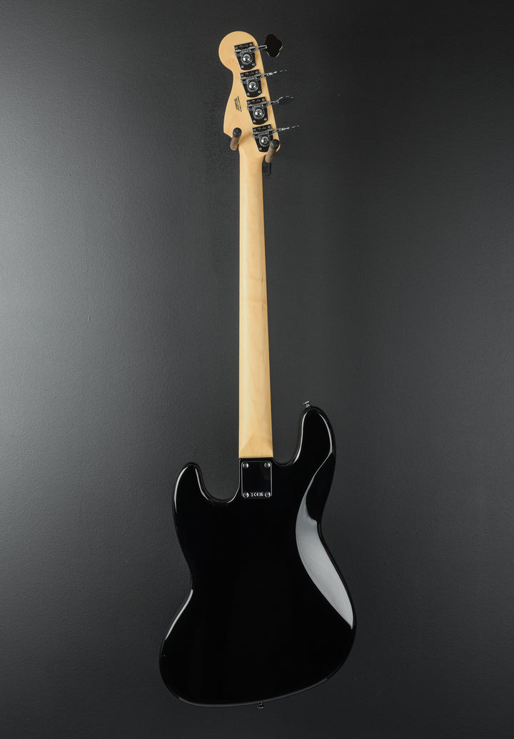 Standard Jazz Bass - Black w/Maple