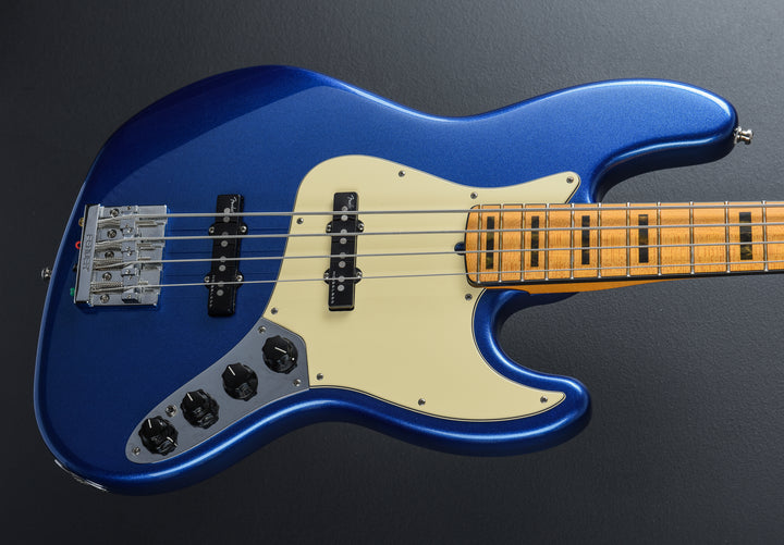 USED American Ultra Jazz Bass - Cobra Blue w/Maple '22
