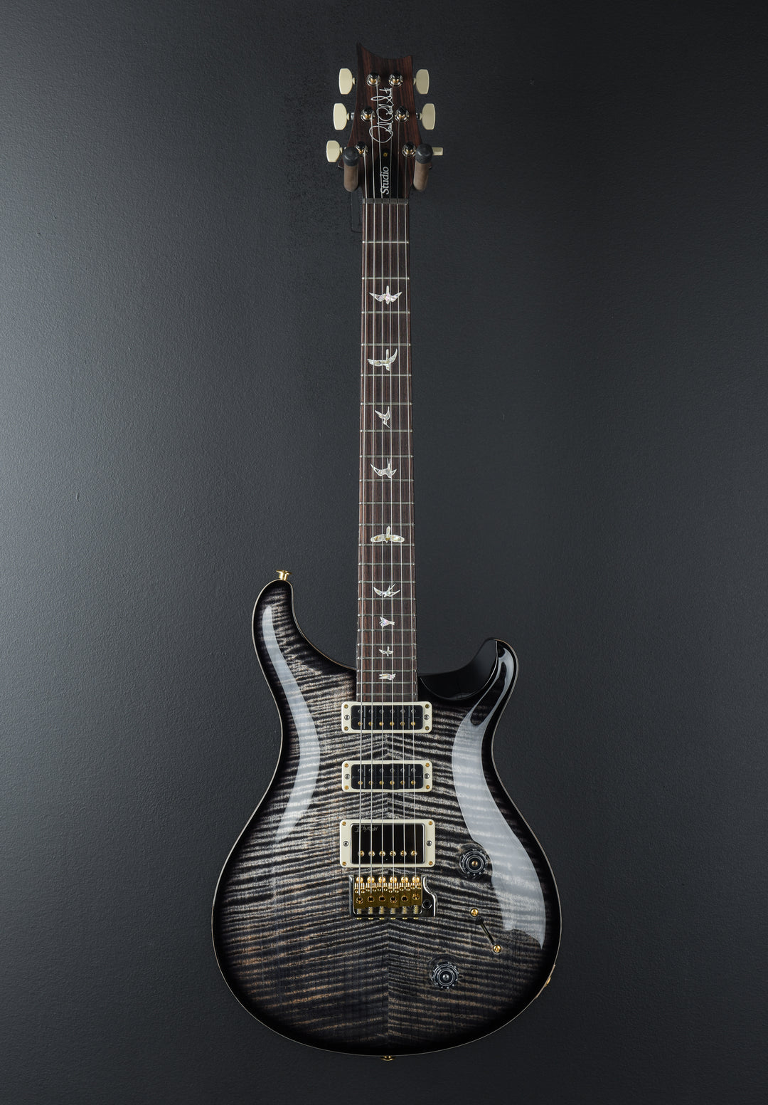 Studio 10 Top - Charcoal Burst