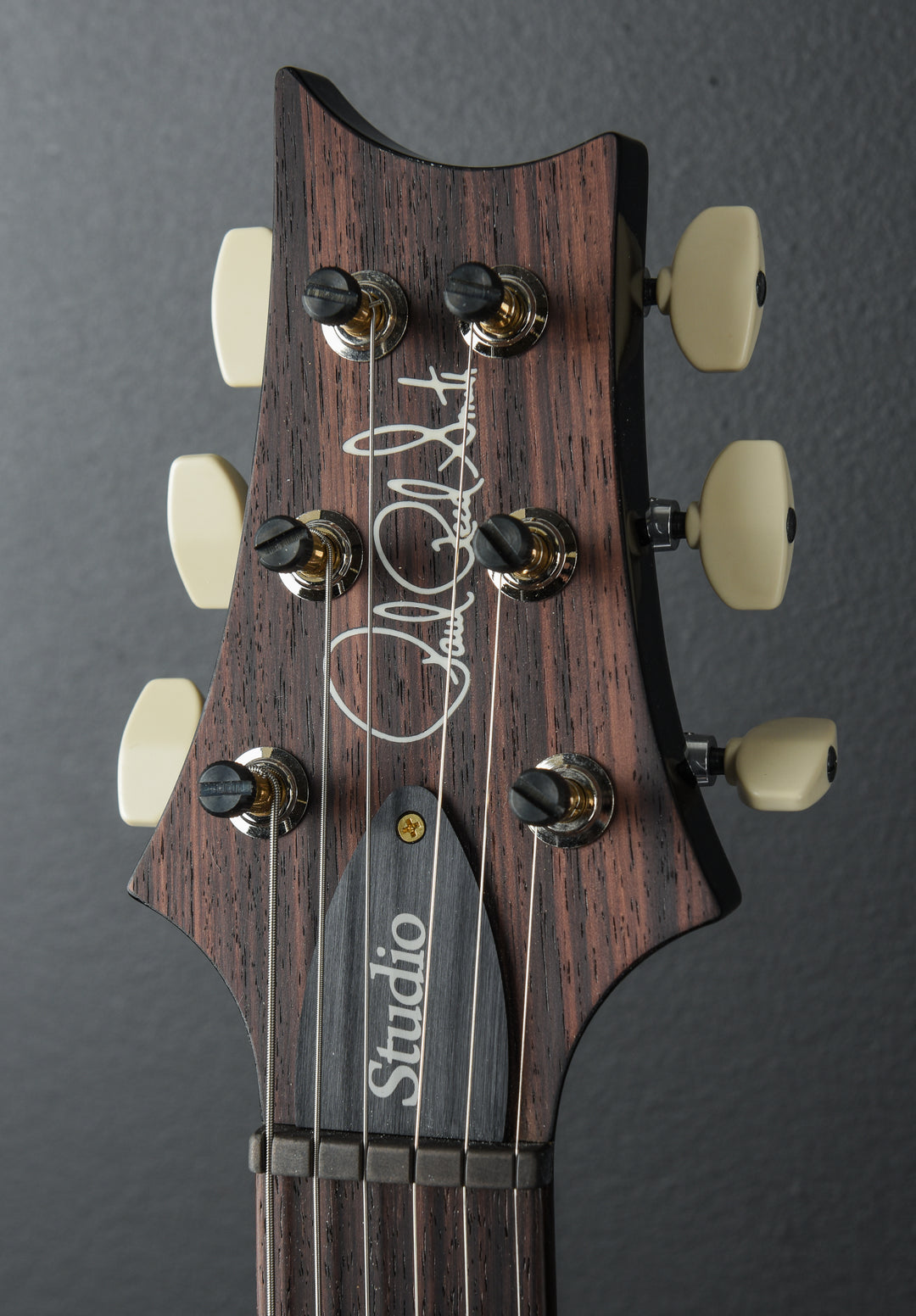 Studio 10 Top - Charcoal Burst