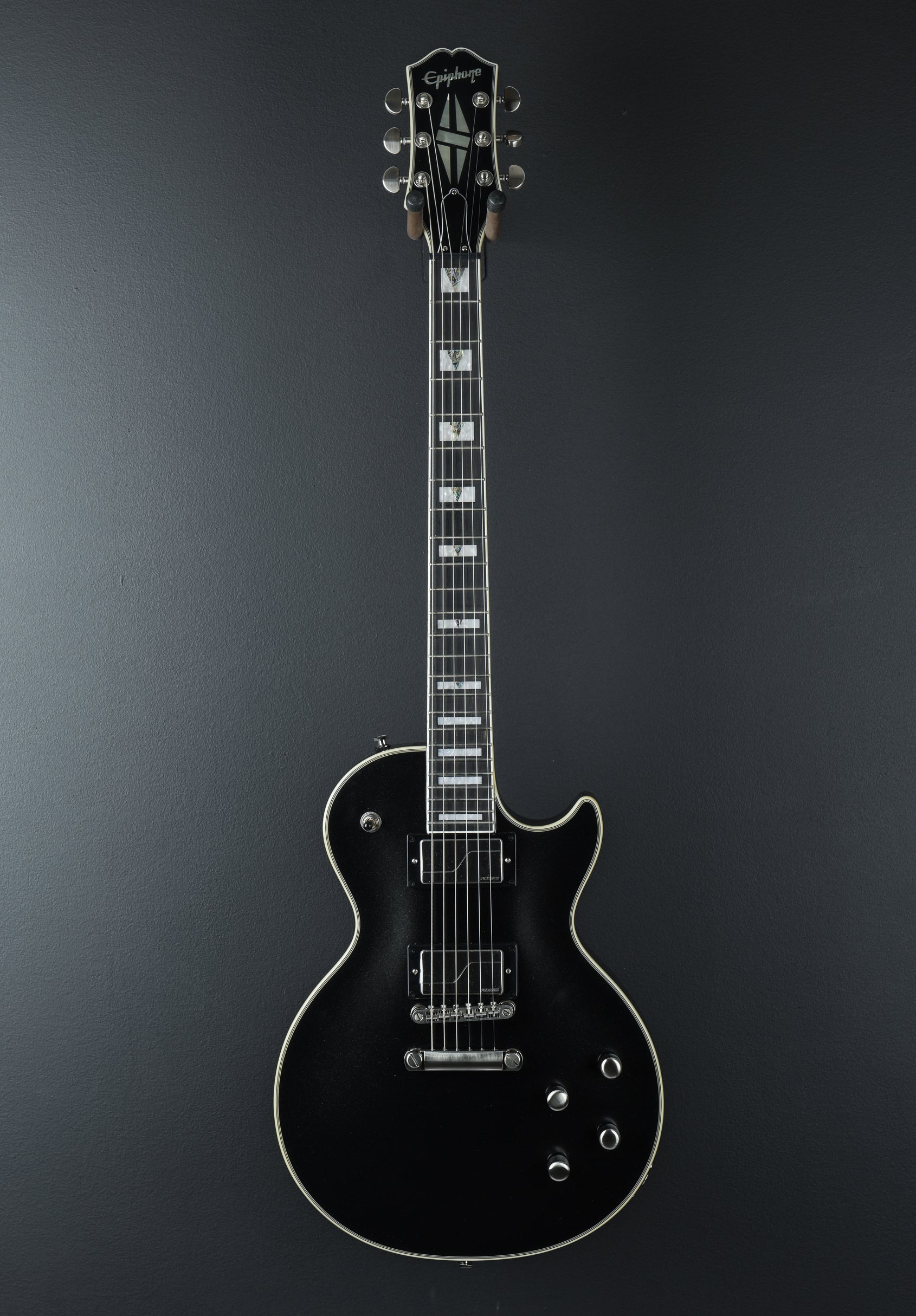 Les Paul Prophecy - Aged Jet Black Metallic – Dave's Guitar Shop