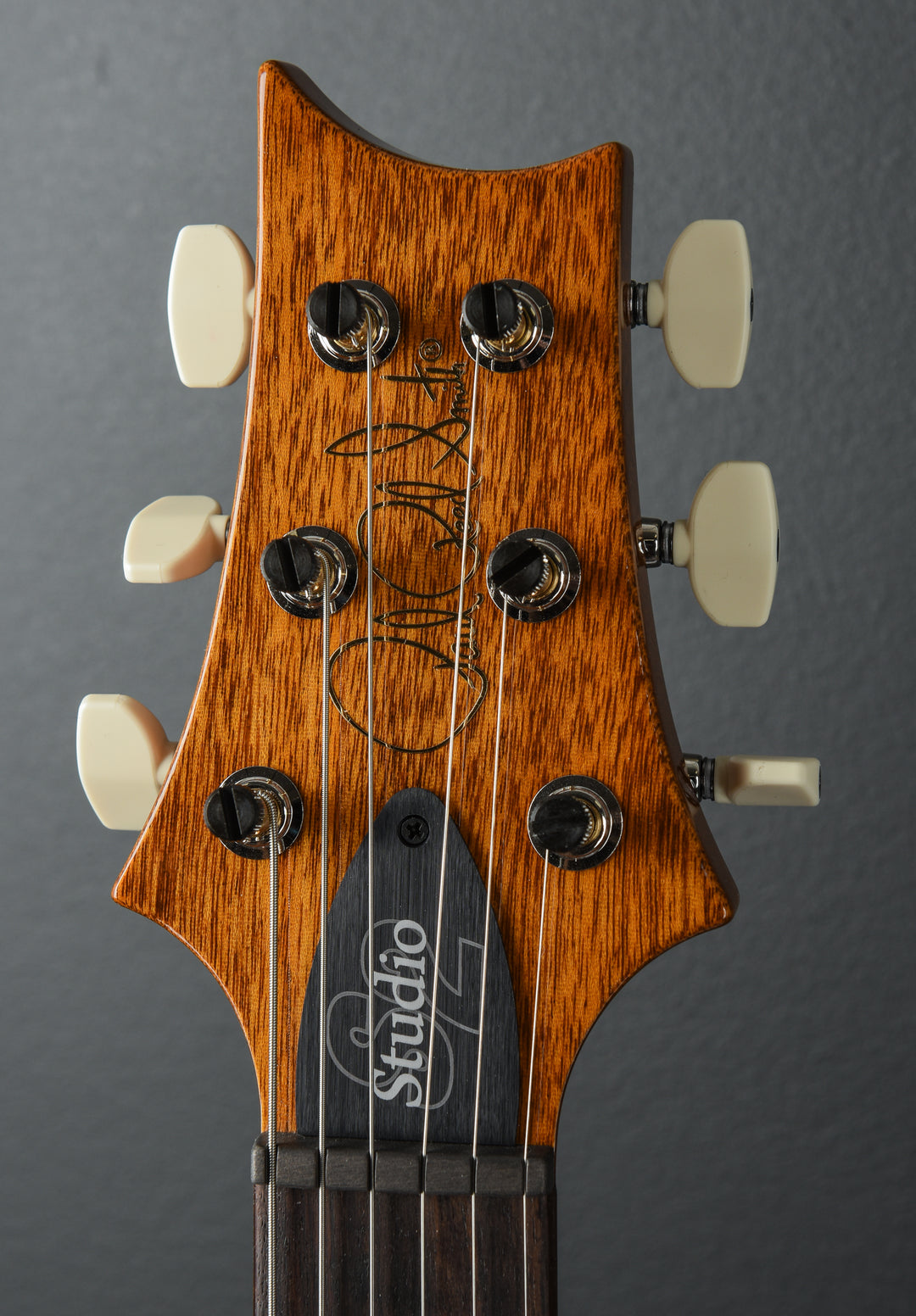 S2 Studio - Vintage Natural