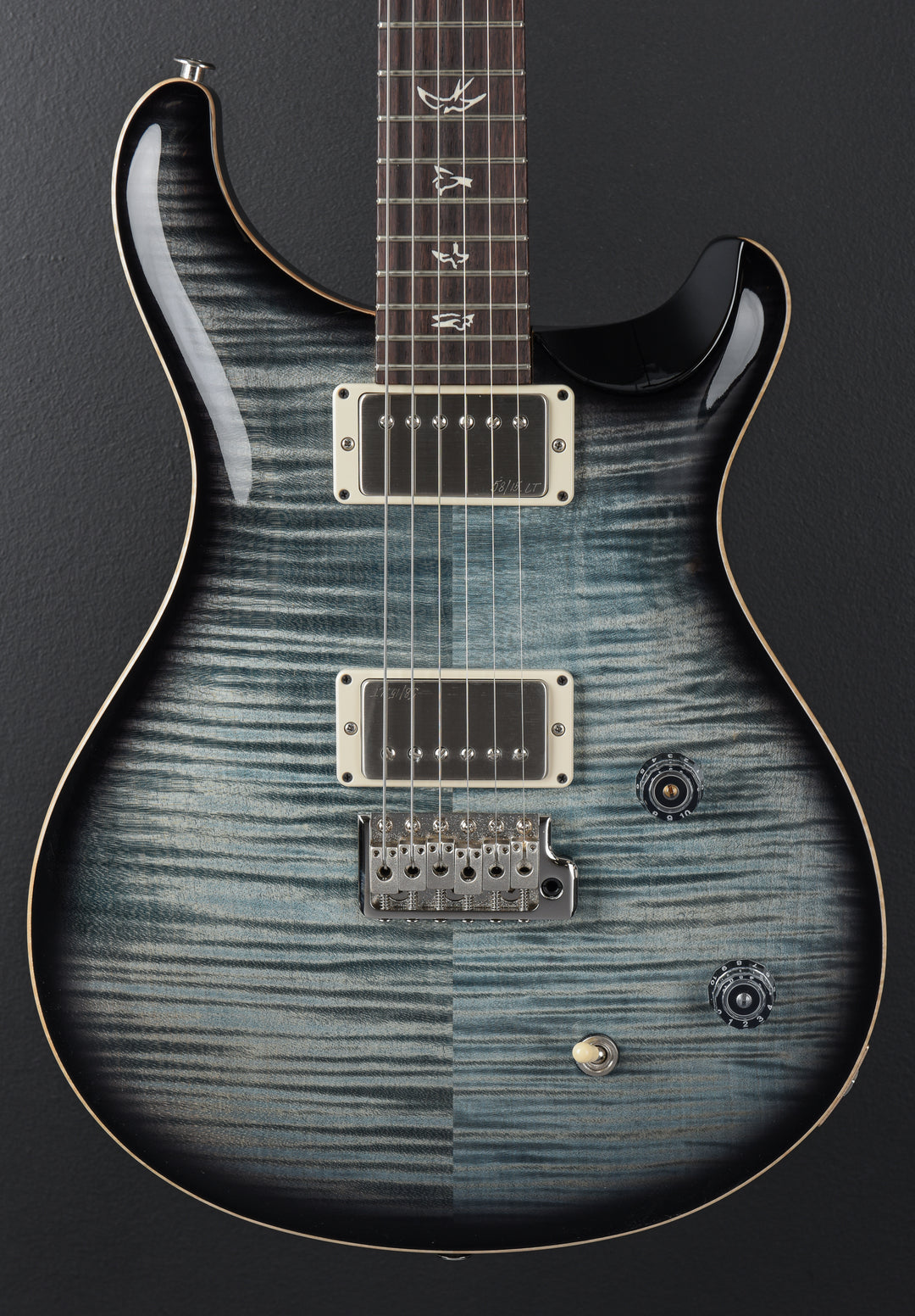 CE-22 Limited Edition - Faded Blue Smokeburst