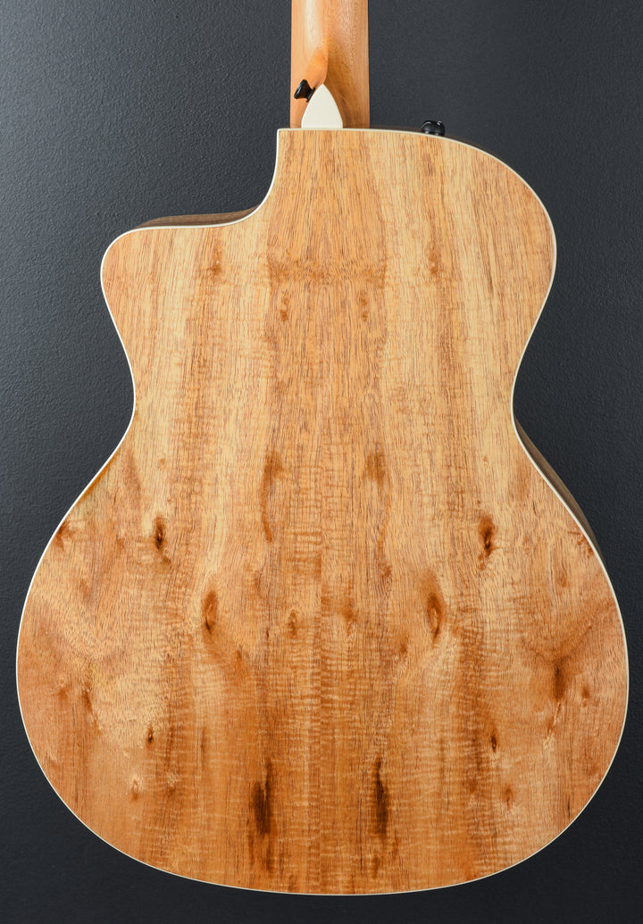 USED 214CE-K DLX &