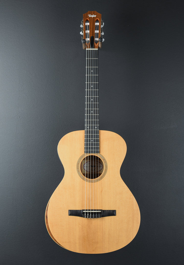 USED Academy 12E-N &