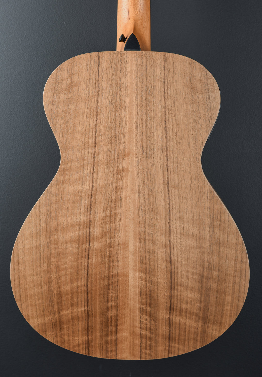 USED Academy 12E-N &