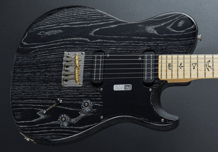 NF53 - Black Doghair