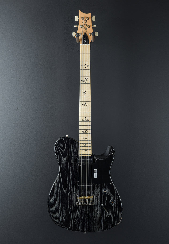 NF53 - Black Doghair