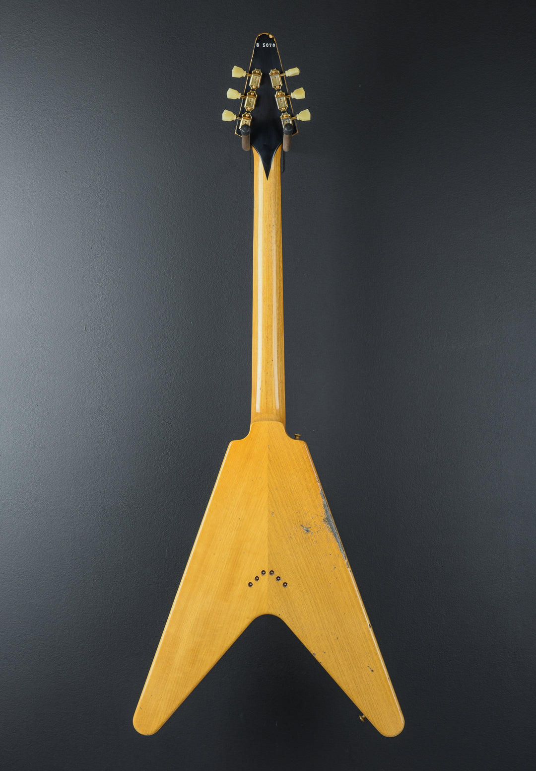 1958 Korina Flying V Reissue (Black Pickguard) Heavy Aged - Antique Natural