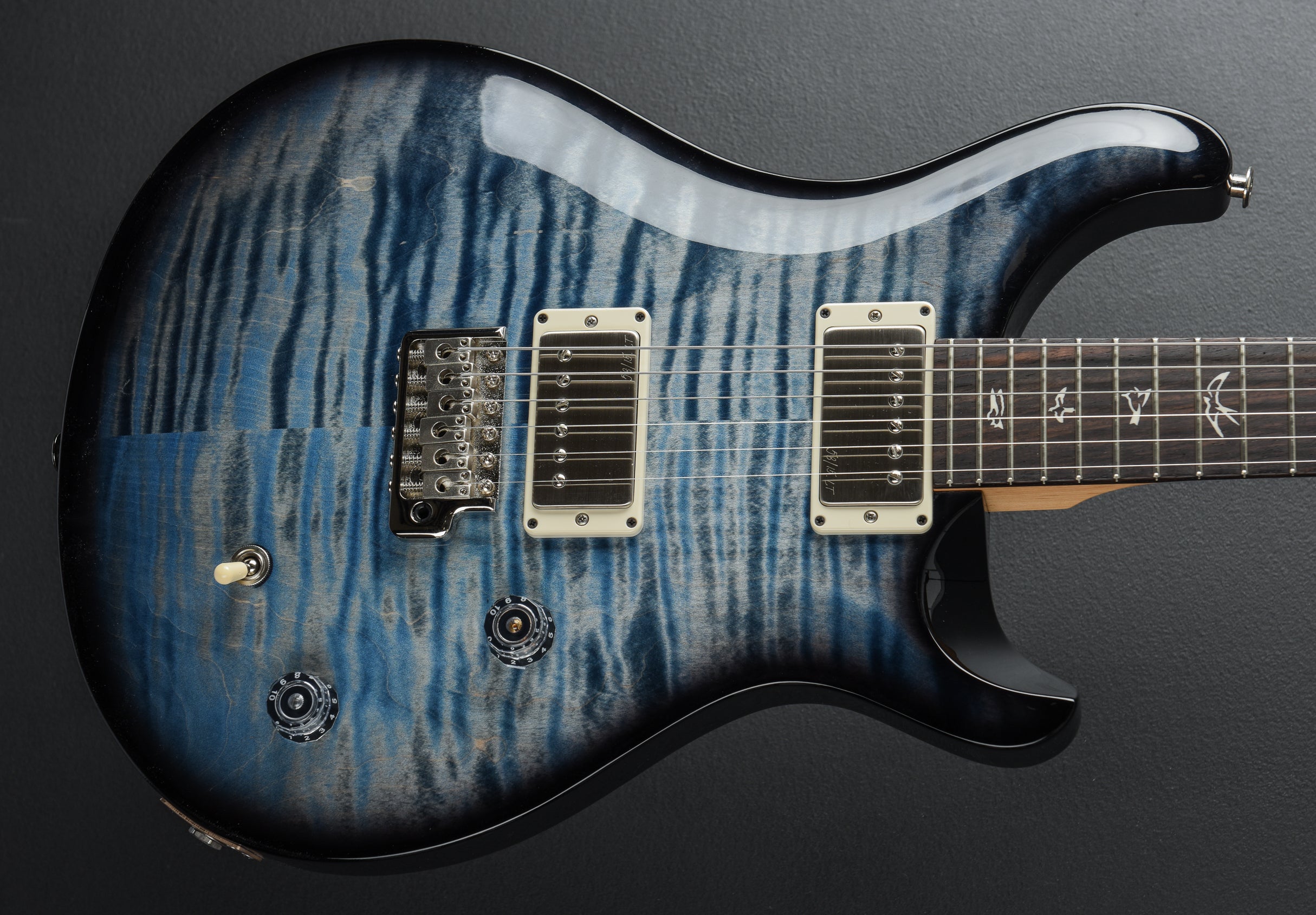 CE-22 Limited Edition - Faded Blue Wraparound Smokeburst – Dave's
