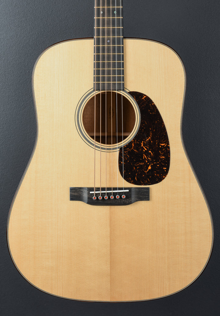 D-18 Modern Deluxe