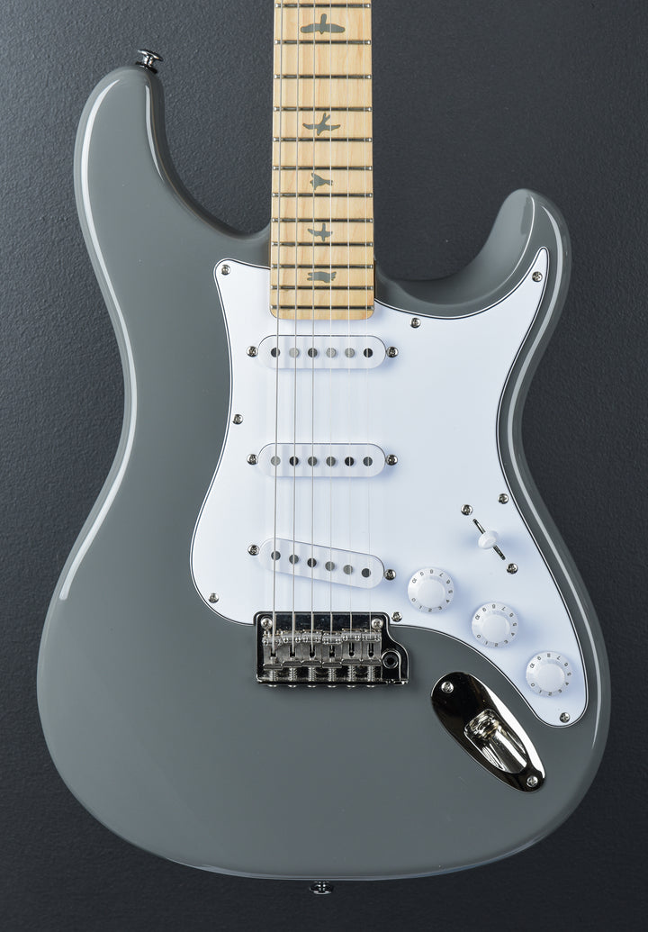 SE Silver Sky w/ Maple &