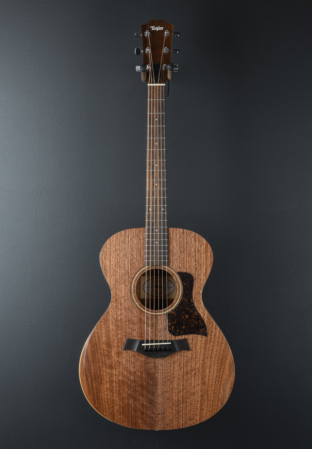 Academy 22e