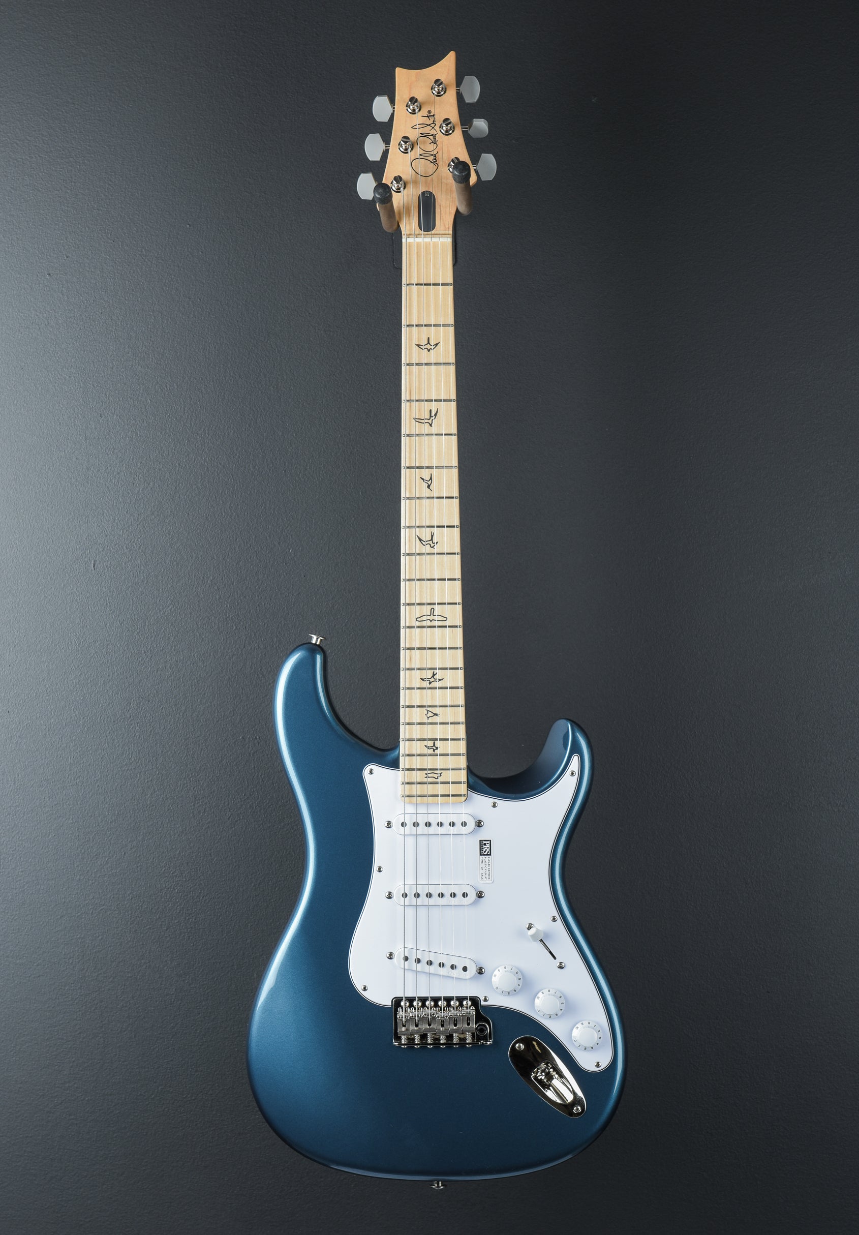 John Mayer Silver Sky - Venetian Blue w/Maple – Dave's Guitar Shop