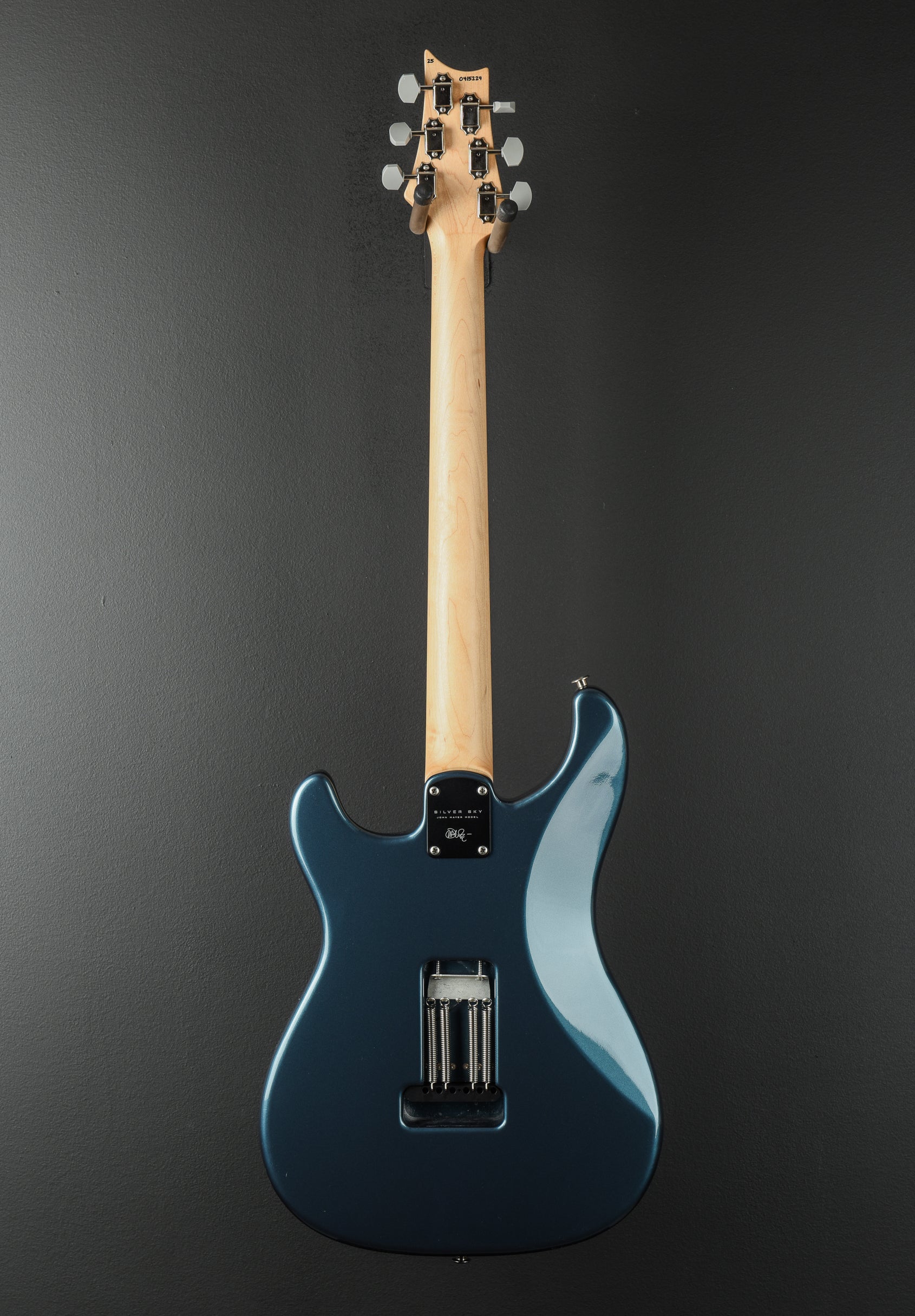 John Mayer Silver Sky - Venetian Blue w/Maple – Dave's Guitar Shop