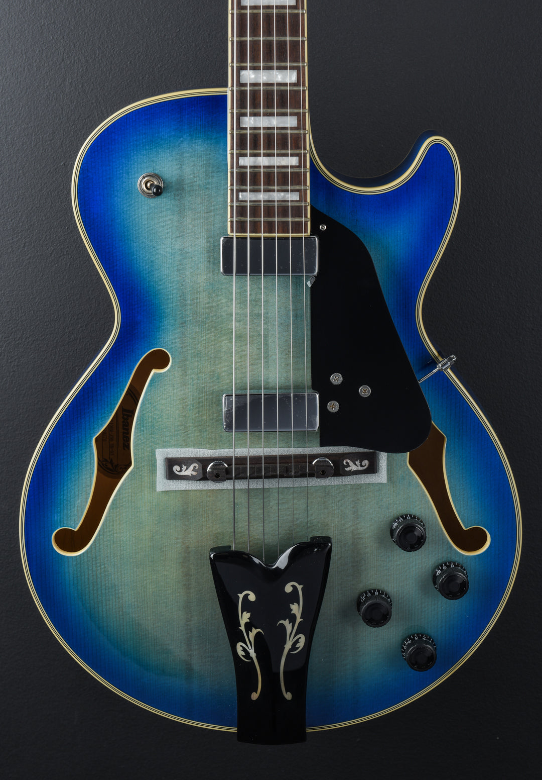 GB10EMJBB George Benson Signature Hollowbody - Jet Blue Burst