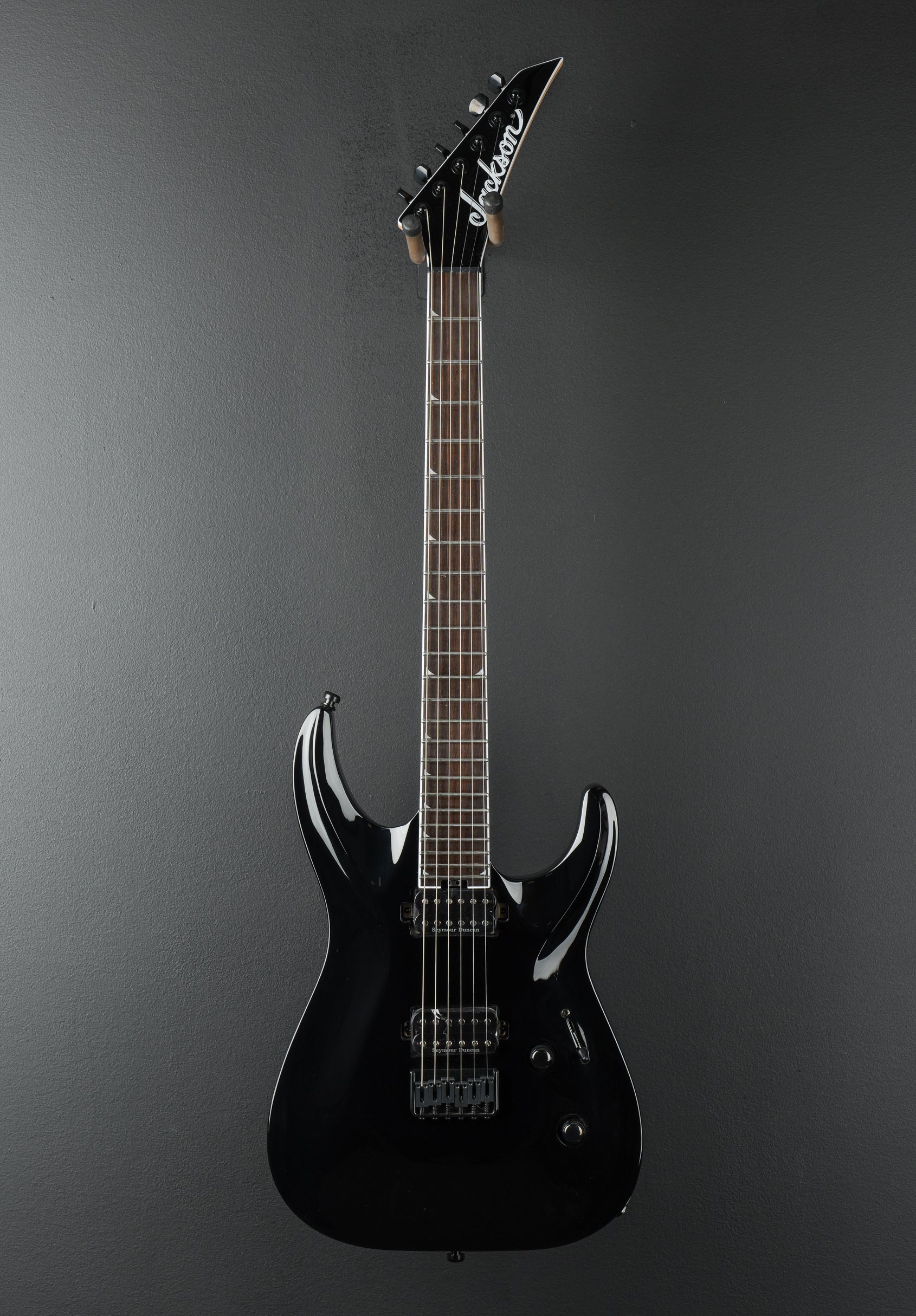 Pro Plus Series Soloist SLA2 HT - Black – Dave's Guitar Shop