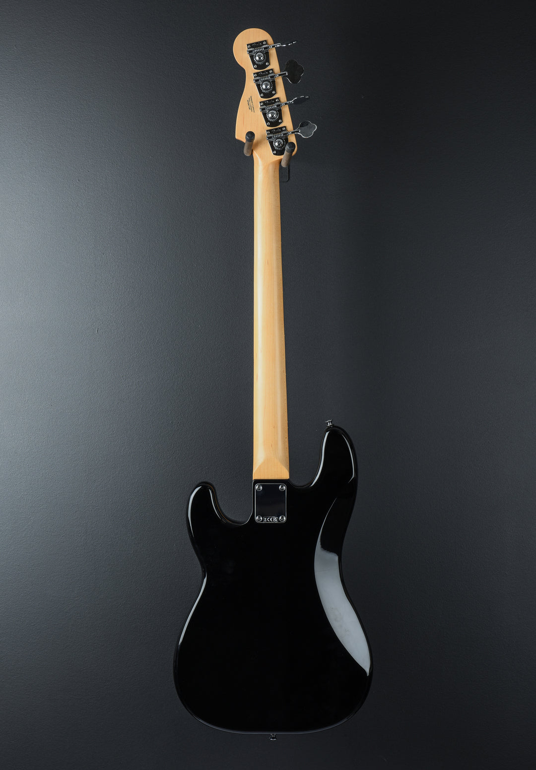 USED Standard Precision Bass &