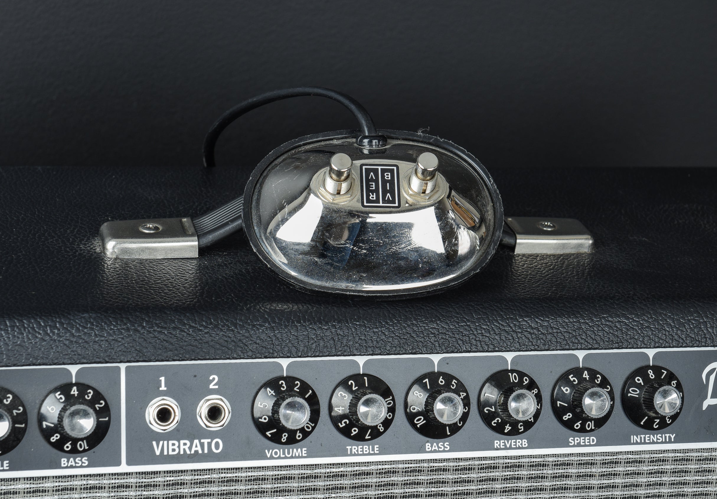 USED '65 Deluxe Reverb '19 – Dave's Guitar Shop