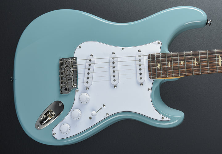 SE Silver Sky - Stone Blue '22