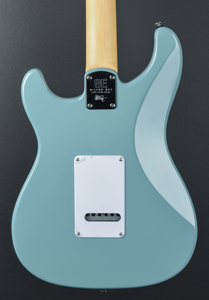 SE Silver Sky - Stone Blue '22