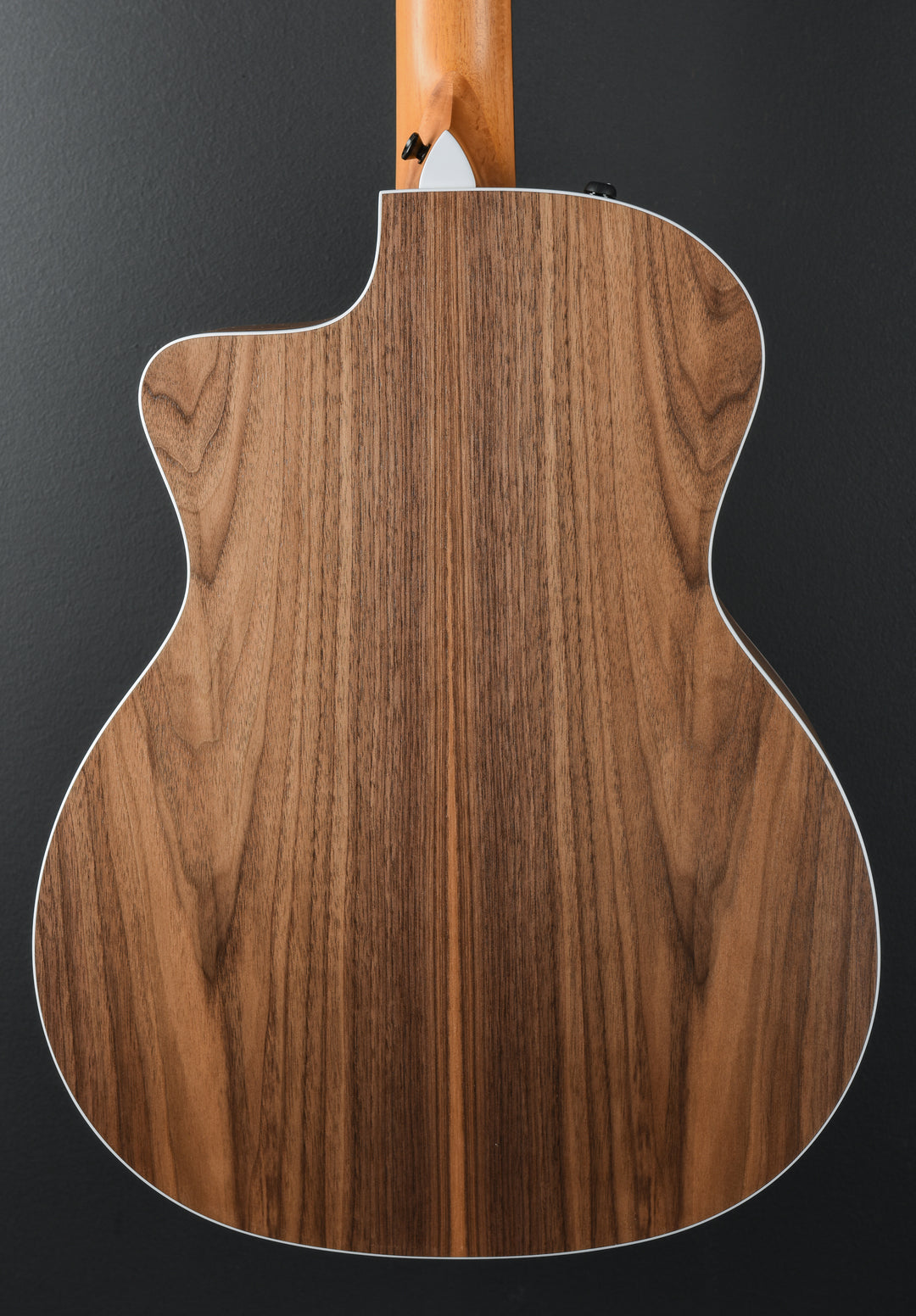 214CE-N Walnut '25