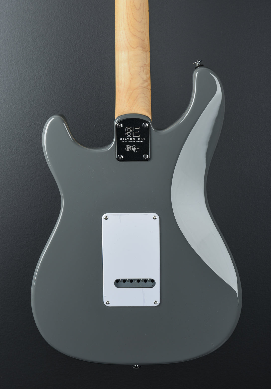 SE Silver Sky w/Maple '24