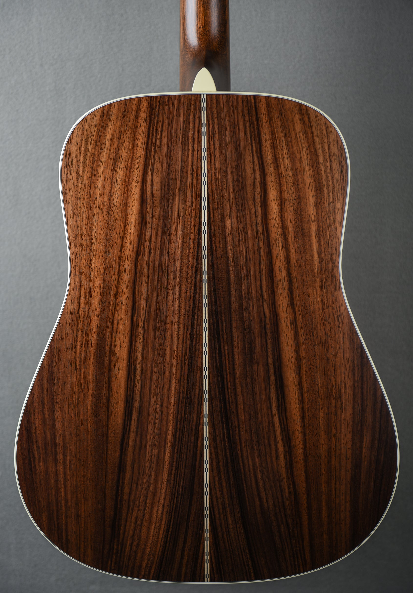 マーチン D-28 Martin D-28 Modern Deluxe Dreadnought Acoustic Guitar