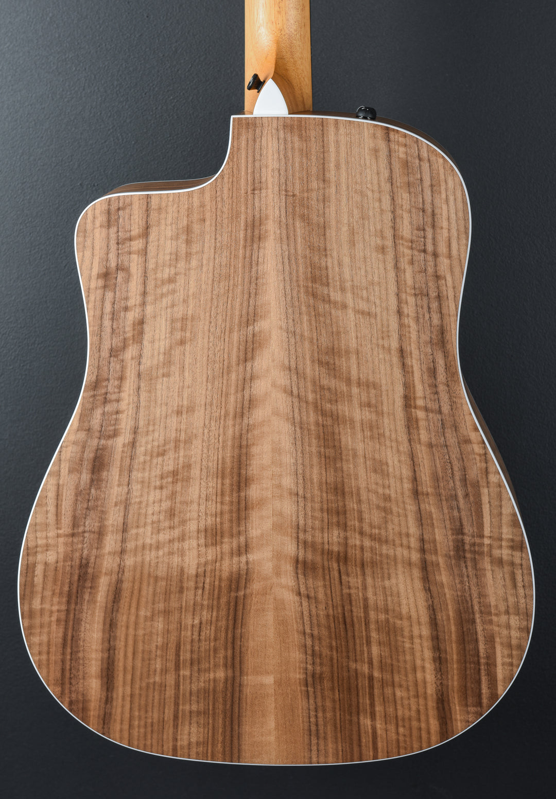 USED 210CE Walnut &