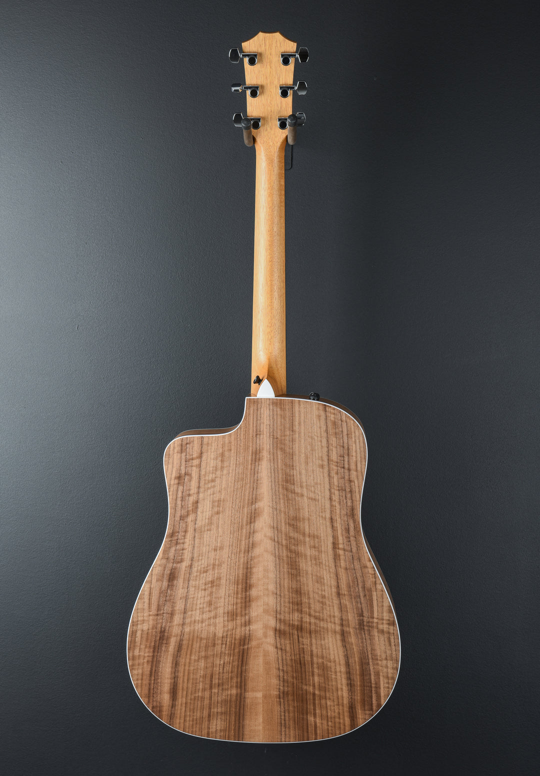 USED 210CE Walnut &