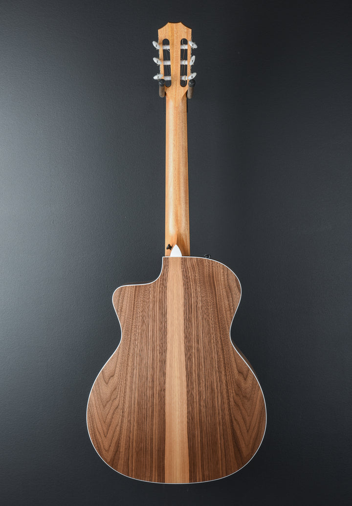 USED 214CE-N Walnut &