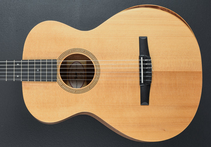 USED Academy 12E-N Left Hand &
