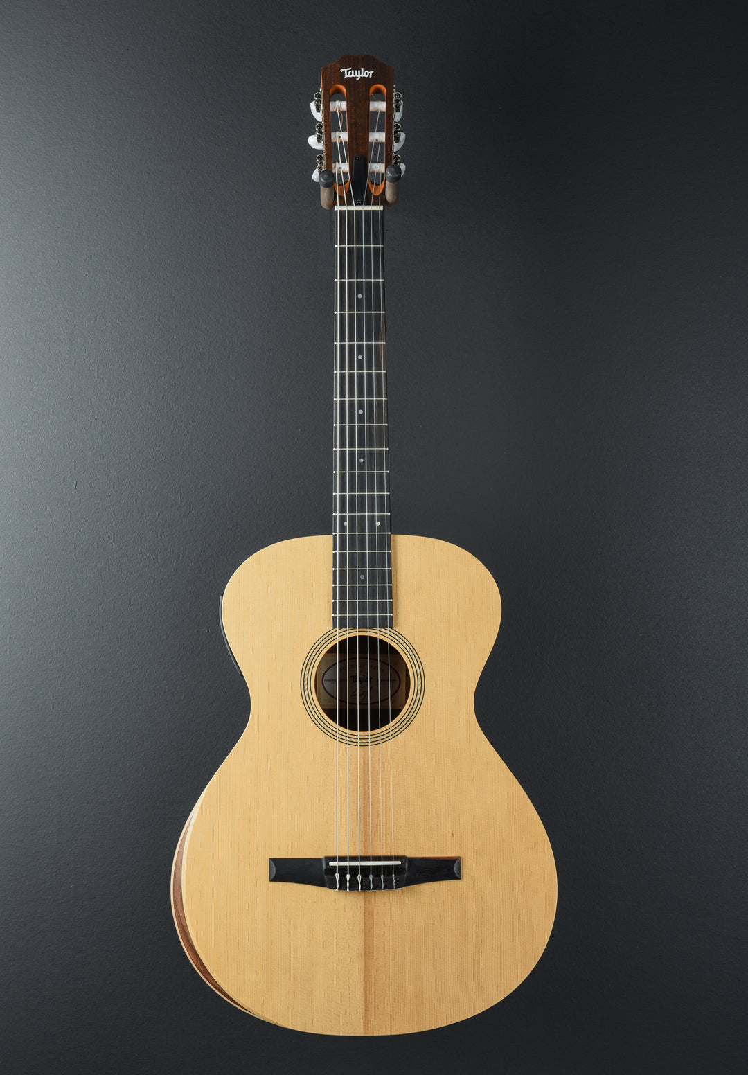 Academy 12E-N '25